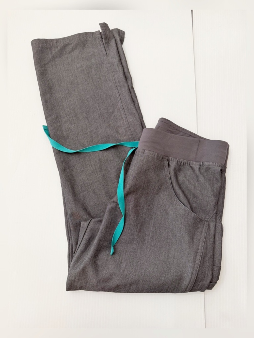 Figs Kade Cargo Scrub Pants - XSP